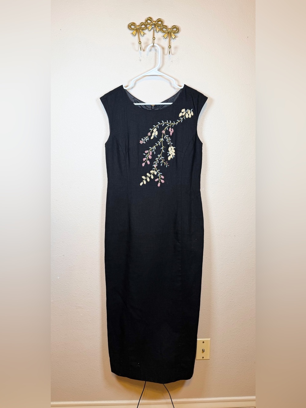 Positive Attitude Vintage Black Maxi Dress with Floral Embroidery. Size 8